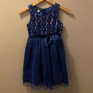 Holiday Editions Size 10 Girls dress